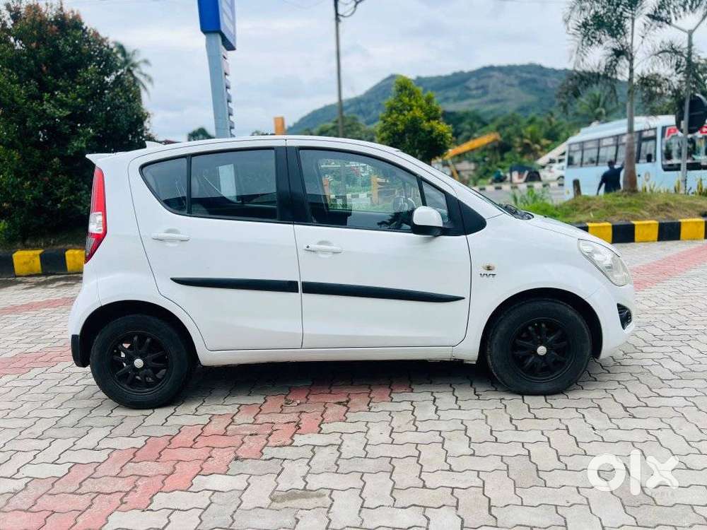 Maruti Suzuki Ritz Vxi, 2013, Petrol