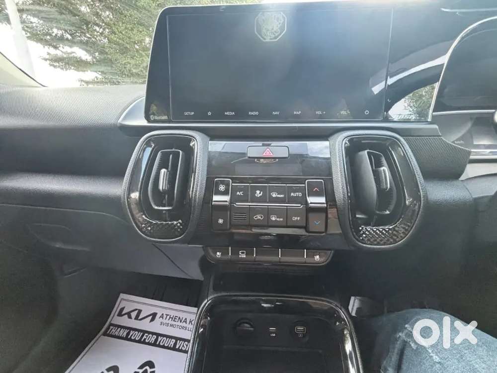Kia Sonet 2020 Petrol Well Maintained Show Room Service Only