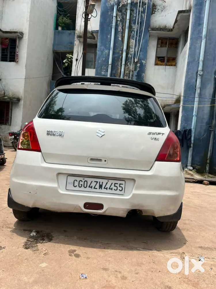 Swift Maruti Suzuki Ddis 2009