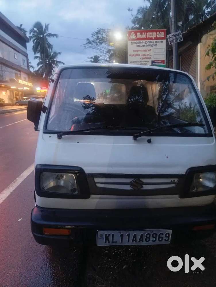 Maruti Suzuki Omni 2008