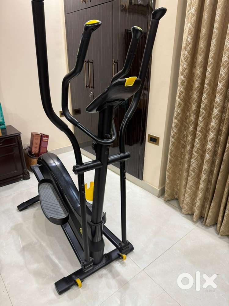 Decathlon cross trainer El 520 Gym Fitness 1824500423