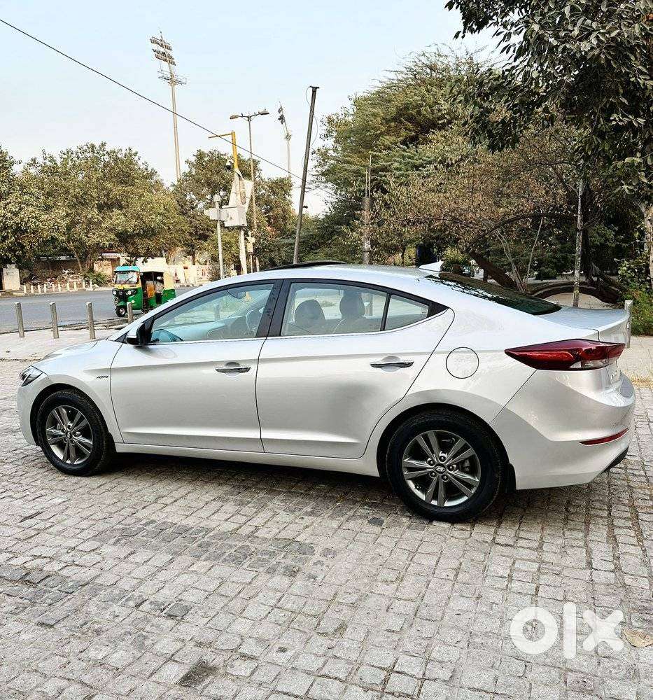 Hyundai Elantra 1.6 Sx Option At, 2016, Petrol