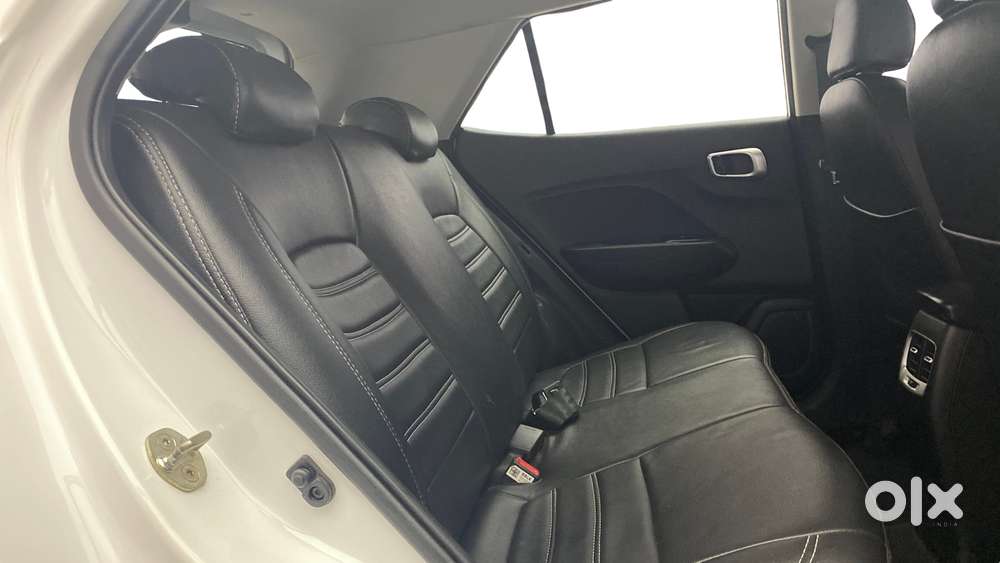 Hyundai Venue 1.2 S Plus, 2021, Petrol