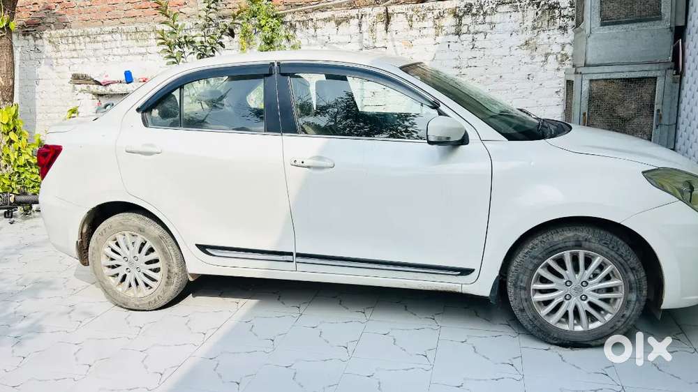 Maruti Suzuki Dzire 2023 Cng & Hybrids 32000 Km Driven
