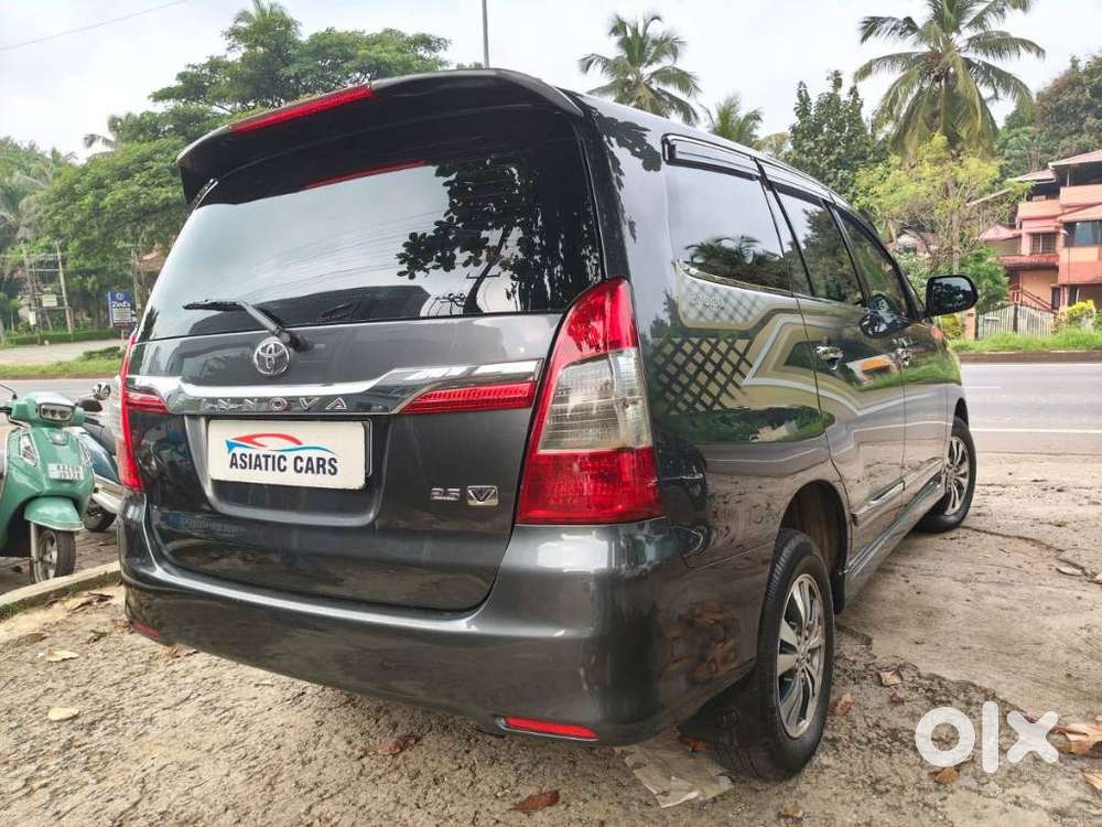 Toyota Innova 2.5 V 7 Str, 2015, Diesel