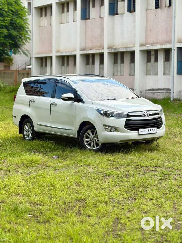 Toyota Innova Crysta 2.4 V, 2017, Diesel