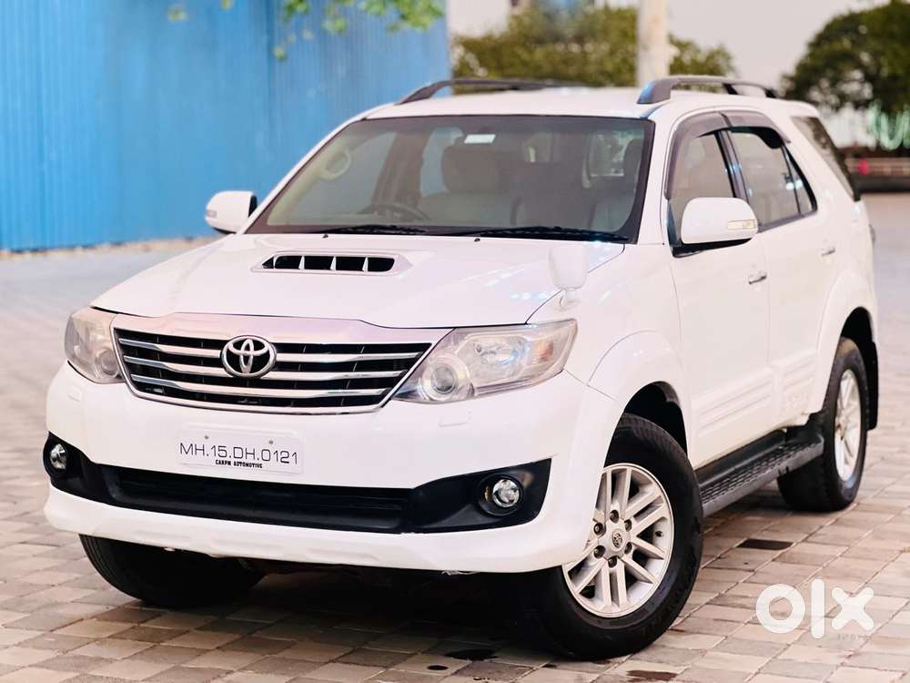 Toyota Fortuner 3.0 4x4 Manual, 2012, Diesel