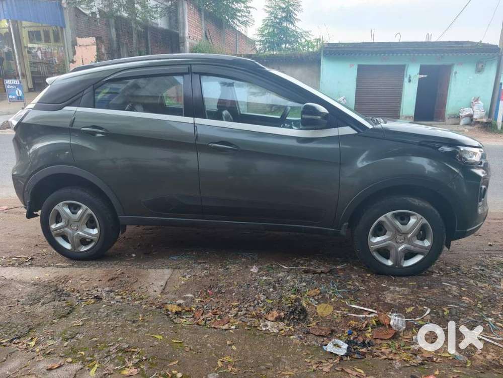 Tata Nexon 1.2 Revotron Xz, 2022, Petrol