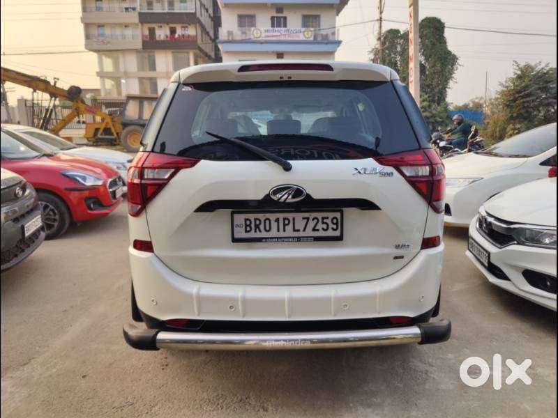 Mahindra Xuv500 W9 1.99, 2021, Petrol