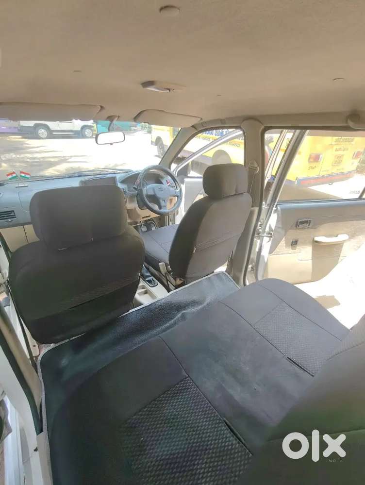 Chevrolet Tavera 2012 Diesel 100000 Km Driven