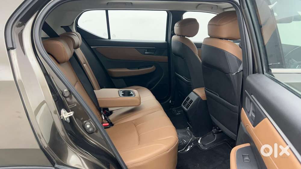Honda Elevate Zx Mt, 2024, Petrol