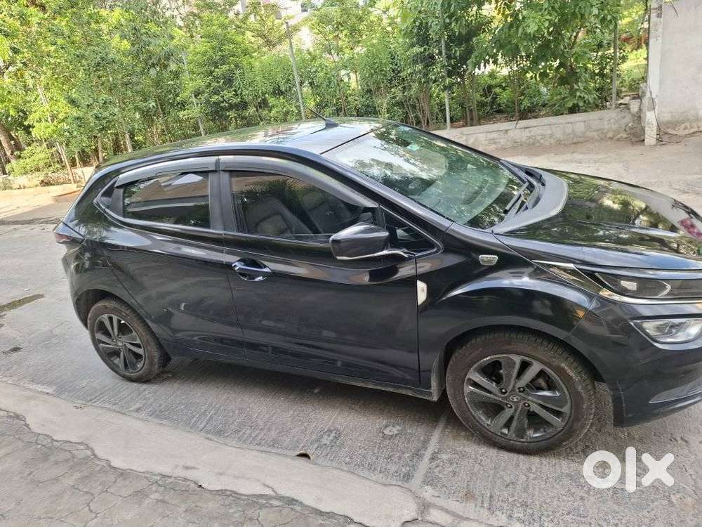 Tata Altroz Xz, 2022, Petrol