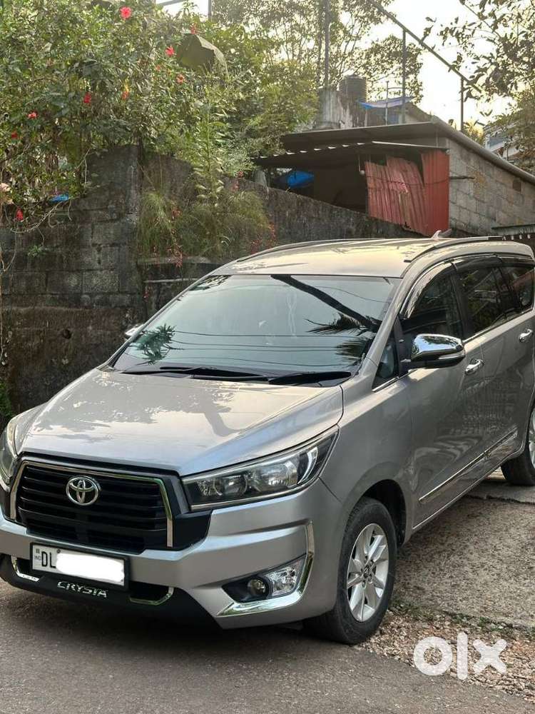 Toyota Innova Crysta 2.8 Gx At, 2016, Diesel