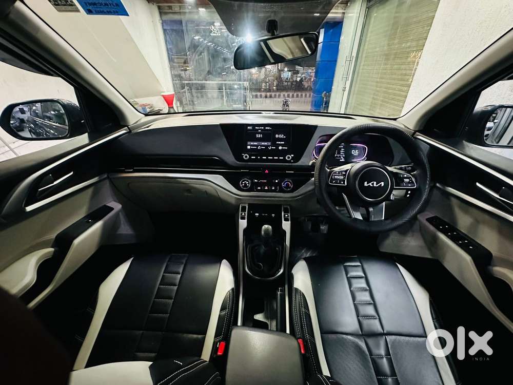 Kia Carens 1.5 Prestige 7 Str, 2023, Petrol