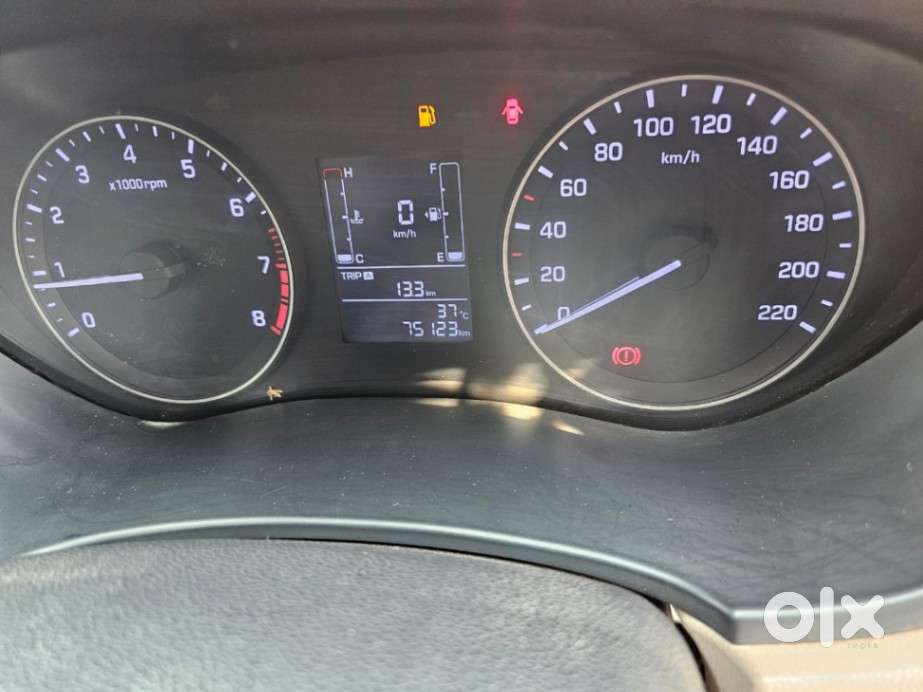 Hyundai Elite I20 Sportz (o) 1.2, 2014, Petrol