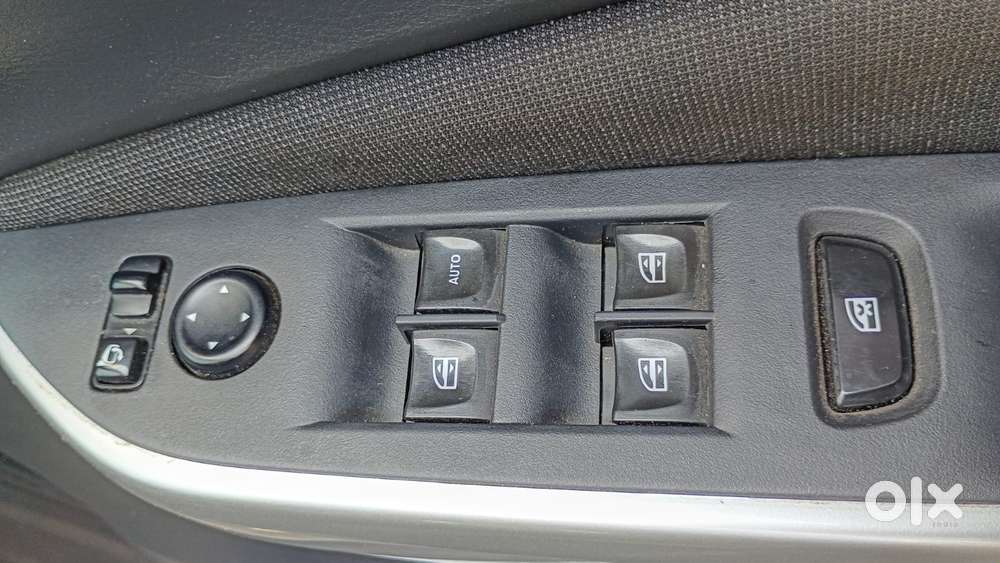 Nissan Magnite 1.0 Xv Premium Turbo Cvt, 2023, Petrol