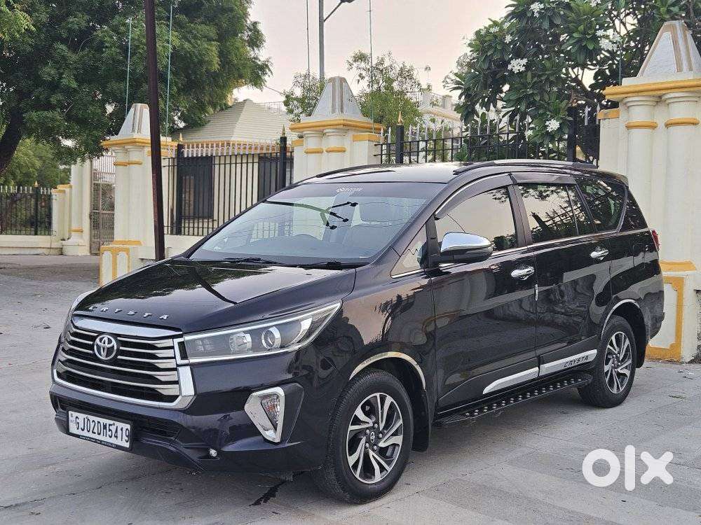 Toyota Innova Crysta 2.4 V 8 Str, 2021, Diesel