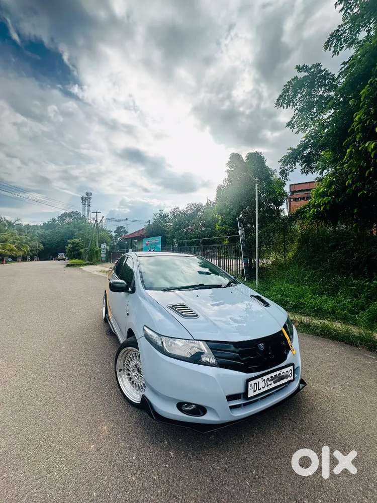 Honda City V Automatic 2011 Petrol Well Maintained