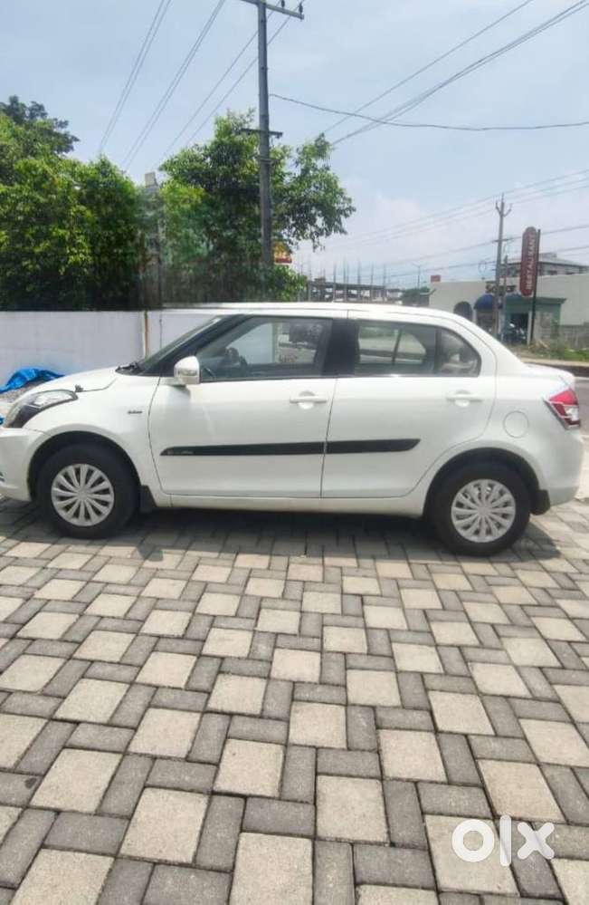 Maruti Suzuki Swift Dzire Vdi Bsiv, 2017, Diesel