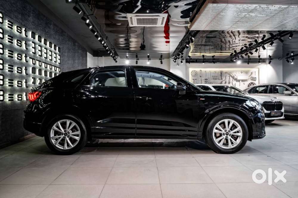 Audi Q3 Sportback Technology Plus S-line, 2025, Petrol