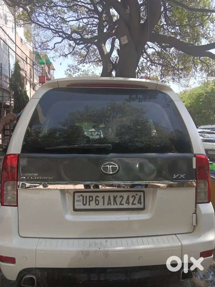 Tata Safari Storme 2018 Diesel 111100 Km Driven