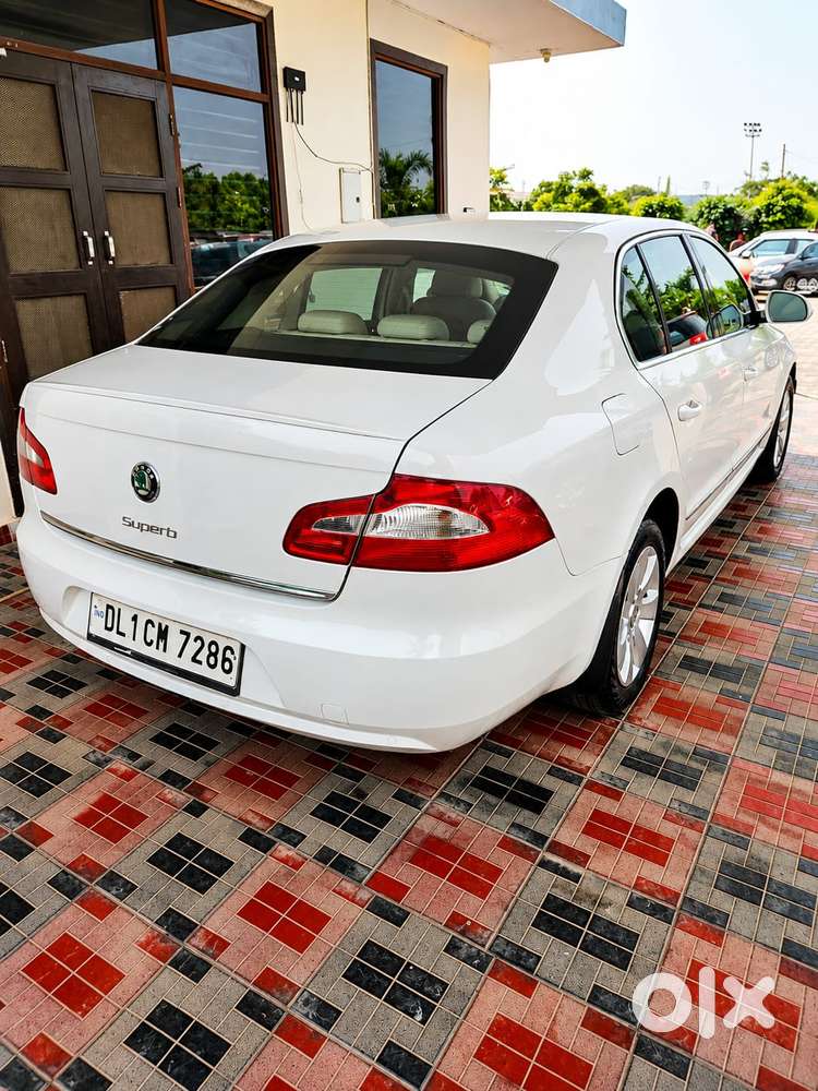 Skoda Superb 1.8 Elegance Tsi At, 2012, Petrol