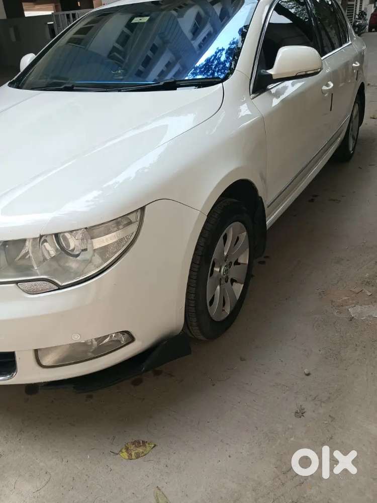 Skoda Superb 2012 Diesel 89000 Km Driven