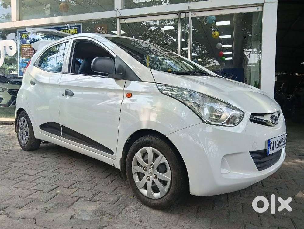 Hyundai Eon Magna +, 2017, Petrol