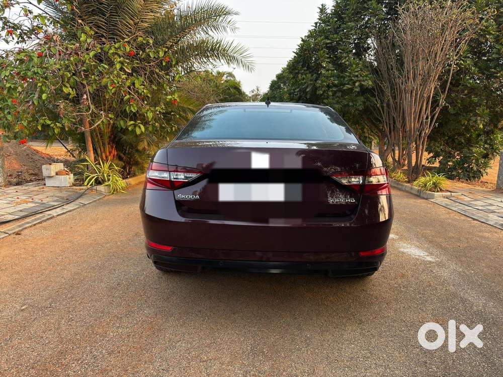 Skoda Superb Lk 1.8 Tsi At, 2016, Petrol