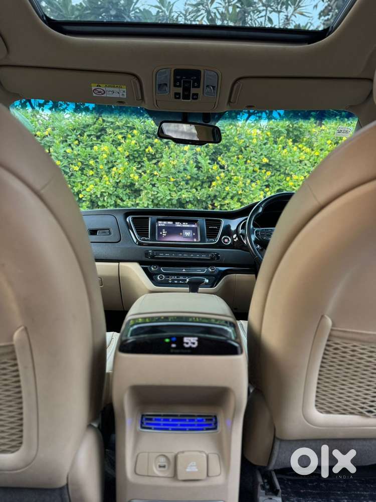 Kia Carnival Limousine Plus 7 Str, 2021, Diesel