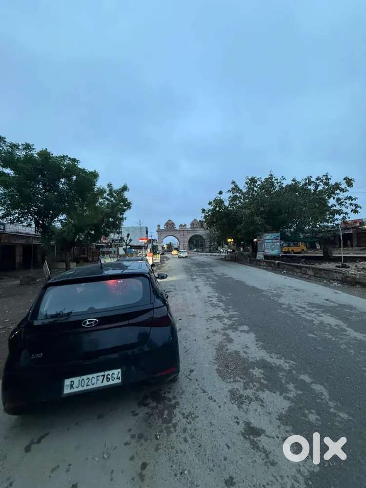 2.5 Modified With Sound System Without Sound System Cost 1.5 Lac