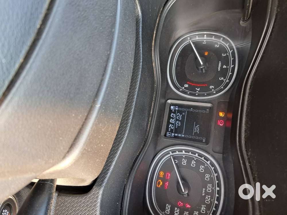 Vitara Brezza Petrol Zxi