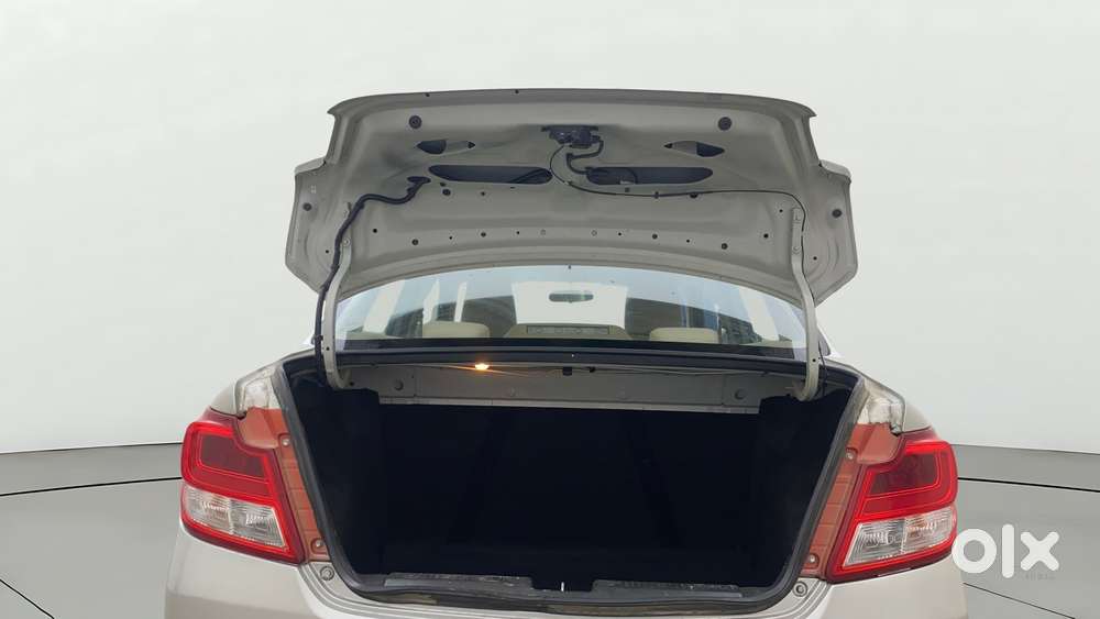 Maruti Suzuki Swift Dzire Amt Vdi, 2018, Diesel