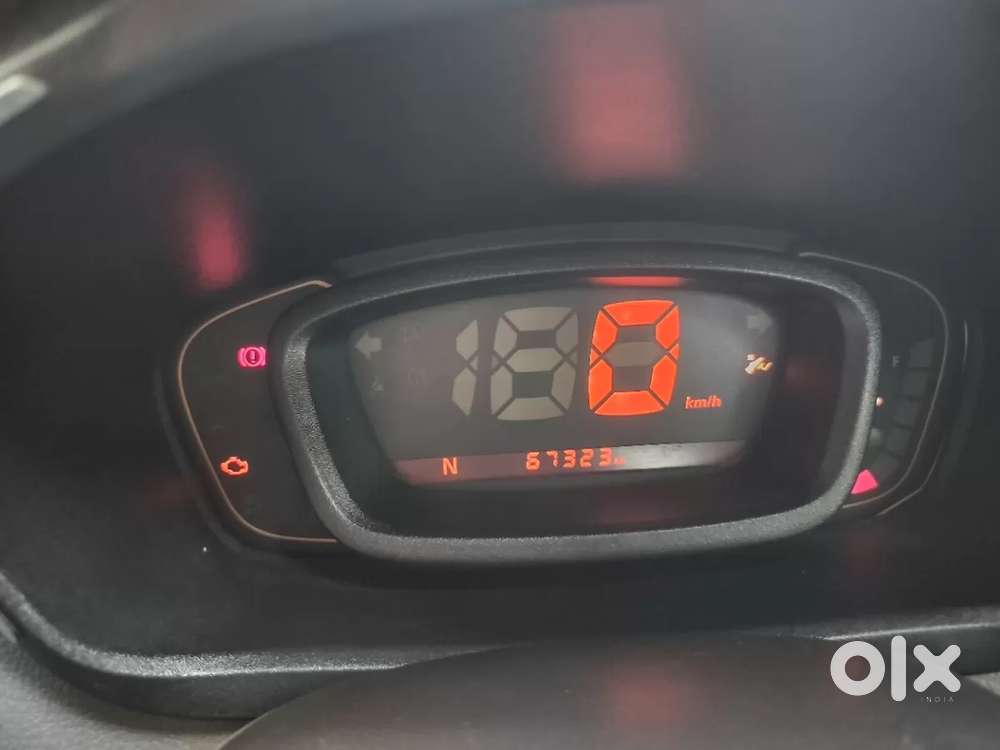 Renault Kwid 1.0 Rxt Amt, 2017, Petrol