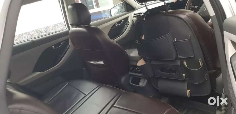 Hyundai Creta Facelift 2024 Petrol 22000 Km Driven Showroom Condition