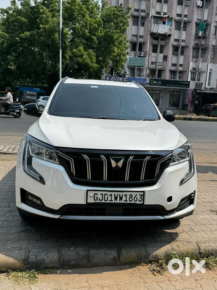 Mahindra Xuv700 Diesel 2025
