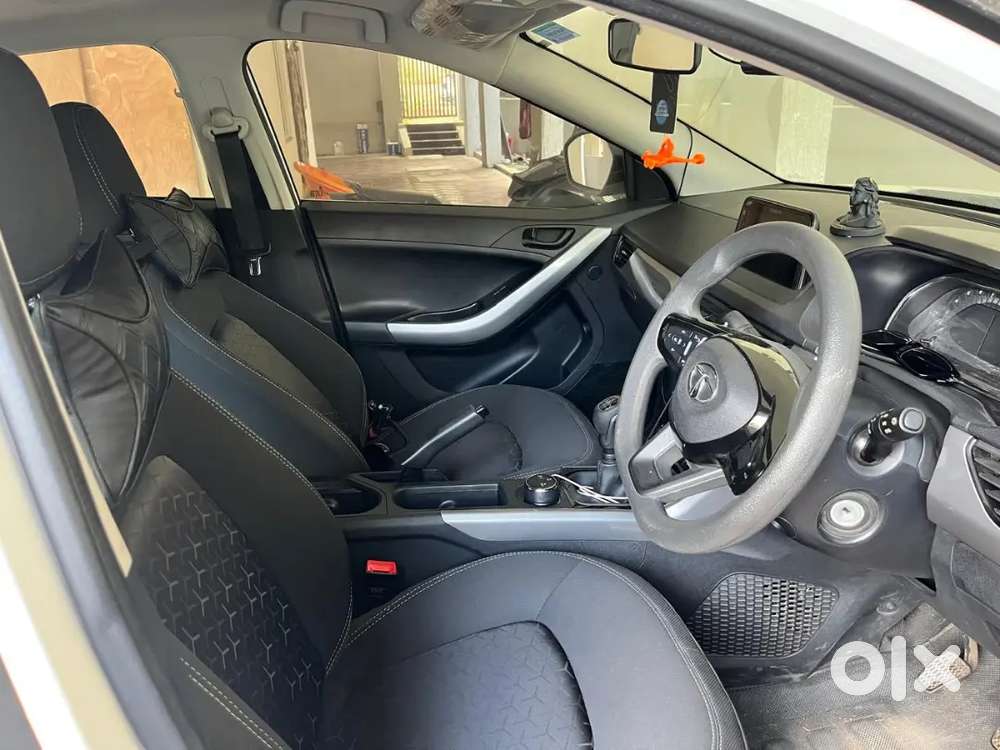 Tata Nexon Diesel Manual 2023 Variant