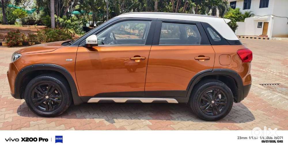 Maruti Suzuki Brezza Zdi+ Dual Tone, 2018, Diesel