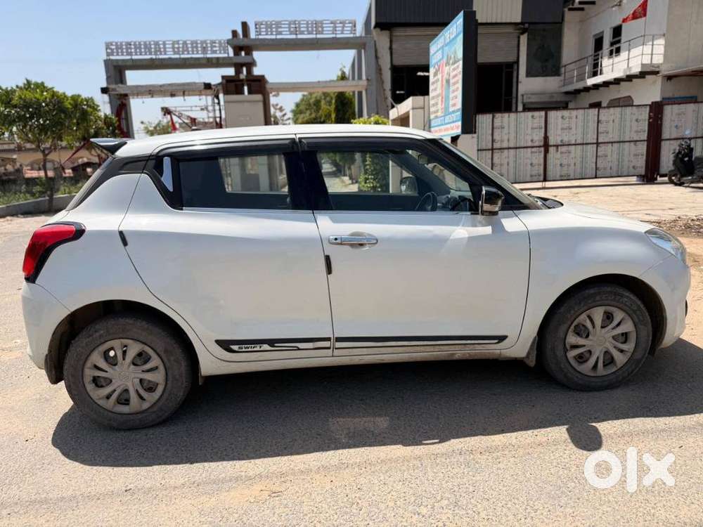 Maruti Suzuki Swift 2018 Petrol Well Maintained