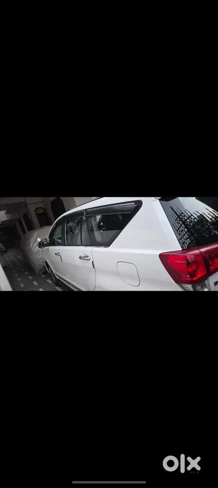 Toyota Innova Crysta 2025 Diesel 5500 Km Driven