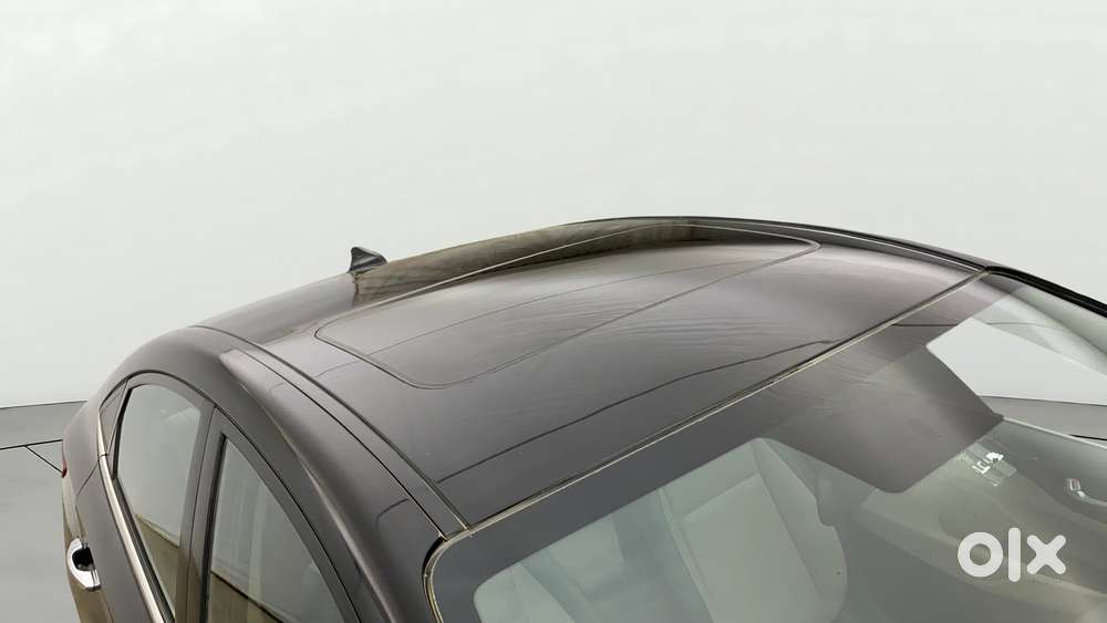 Hyundai Verna 1.6 Sx (o) Vtvt, 2018, Petrol