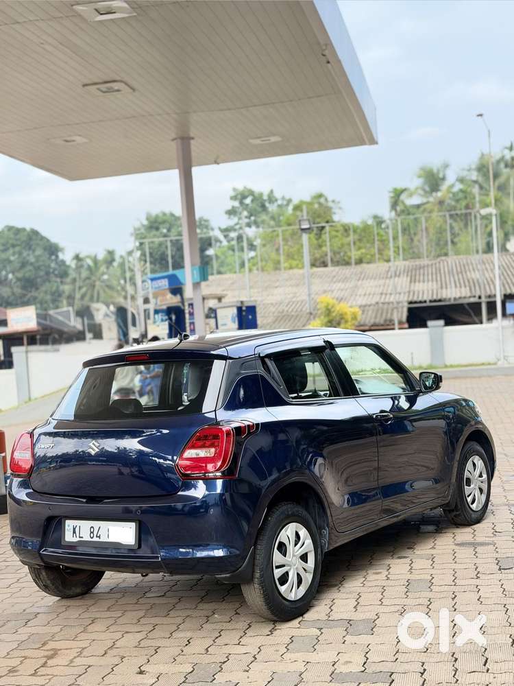 Maruti Suzuki Swift Vxi Optional, 2021, Petrol
