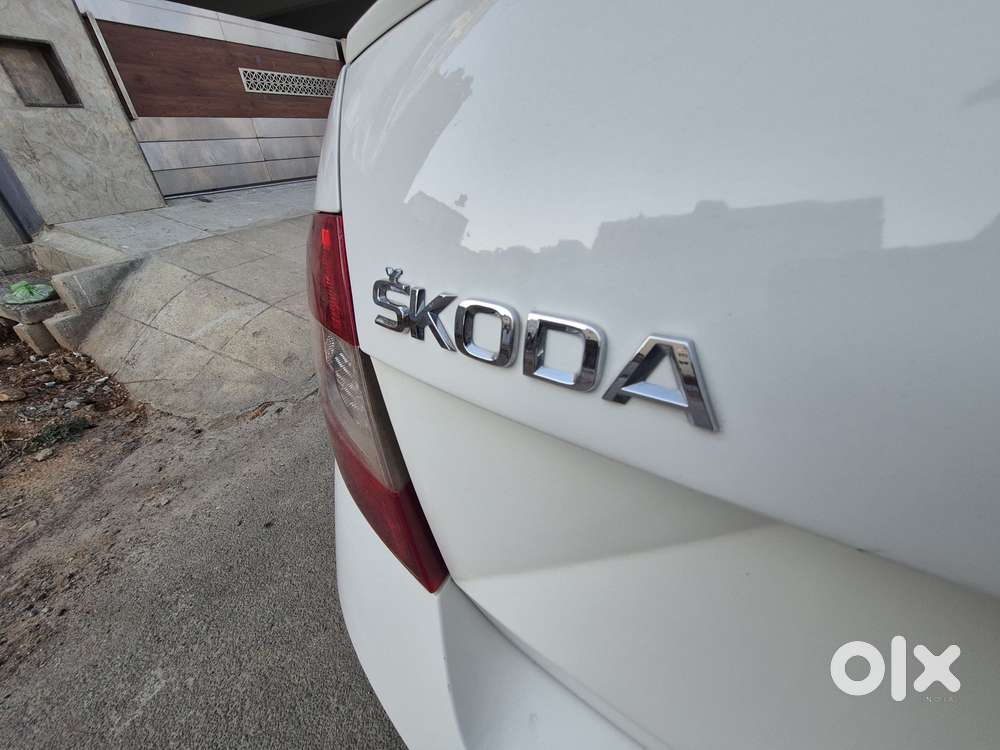 Skoda Octavia 1.8 Tsi At Style Plus, 2018, Petrol