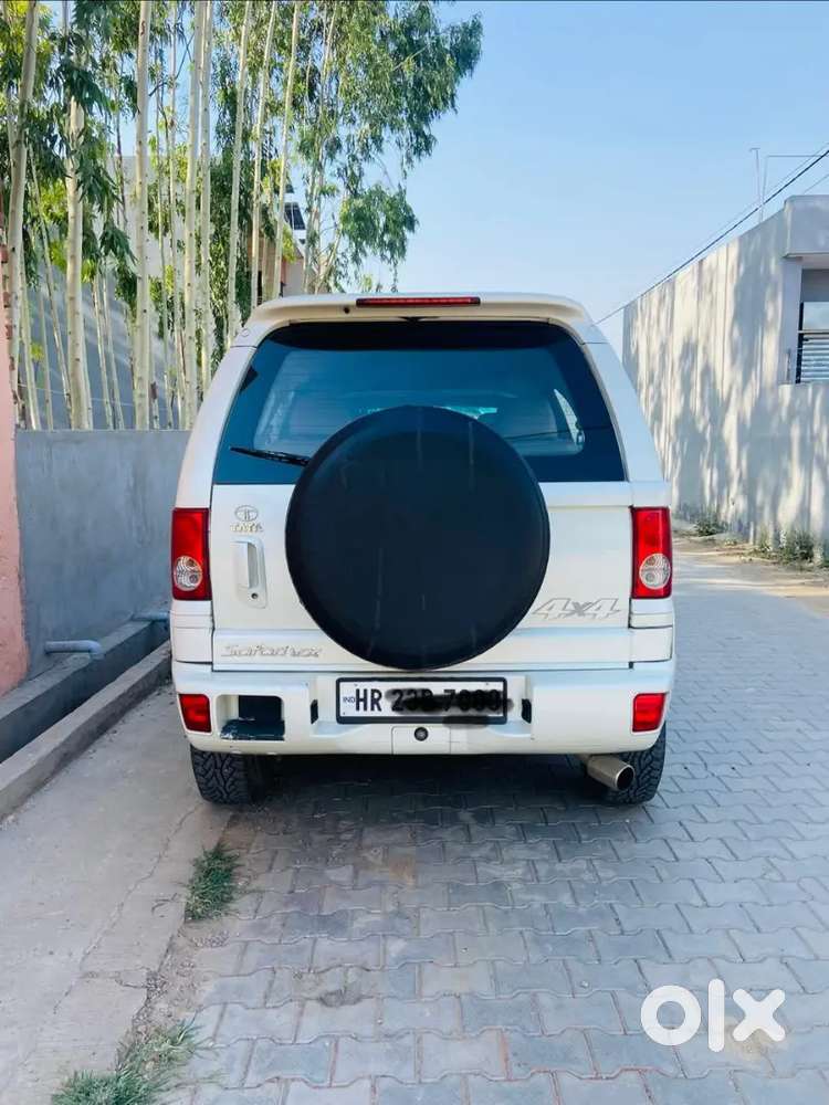 Tata Safari 2009