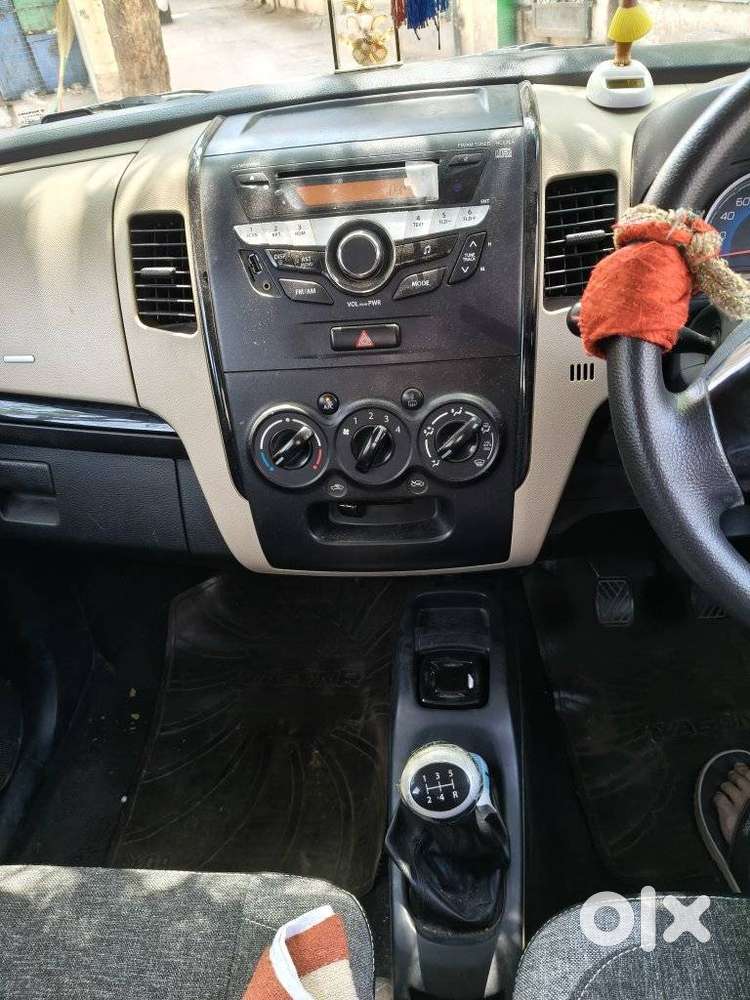 Maruti Suzuki Wagon R Vxi Optional, 2017, Petrol