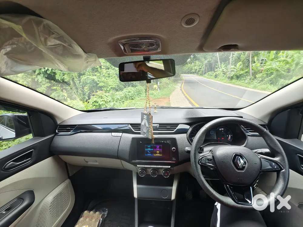 Renault Triber Rxt Manual  Dec 2022  12,000 Km  First Owner