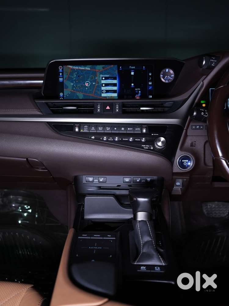 Lexus Es 300h Exquisite, 2021, Petrol