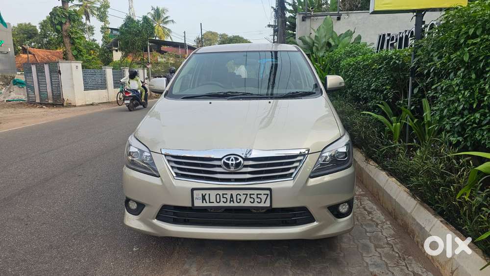 Toyota Innova 2.5 Vx 8 Str, 2013, Diesel