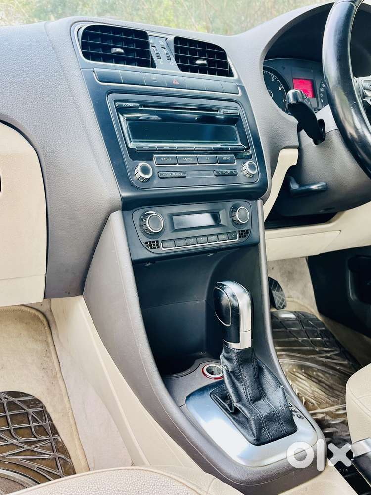 Volkswagen Vento 2013-2015 1.2 Tsi Highline At, 2013, Petrol