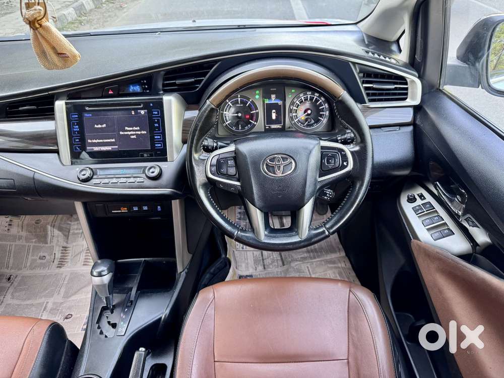 Toyota Innova Crysta 2.8 Zx At 7 Seater, 2018, Diesel